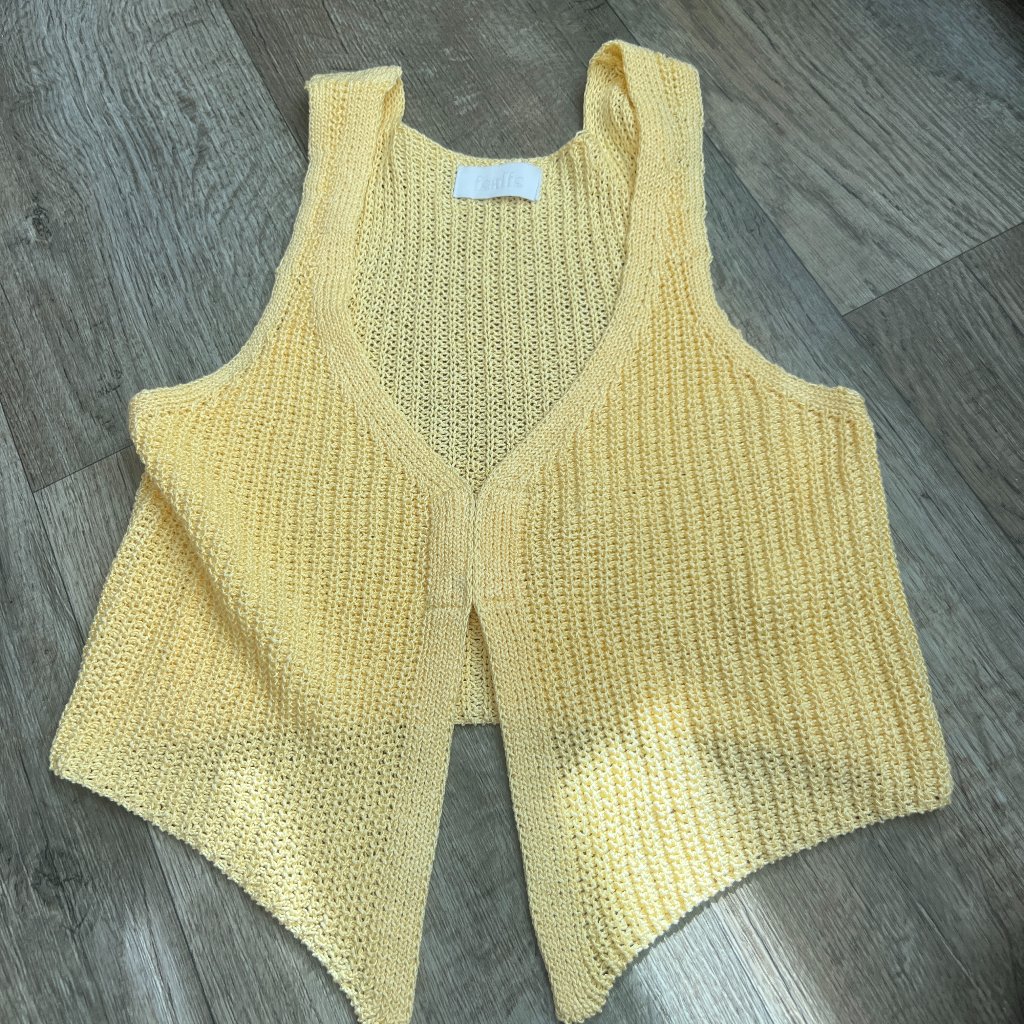 Isalis Sunshine Crochet Vest In Butter Size Small — image 6 of 8